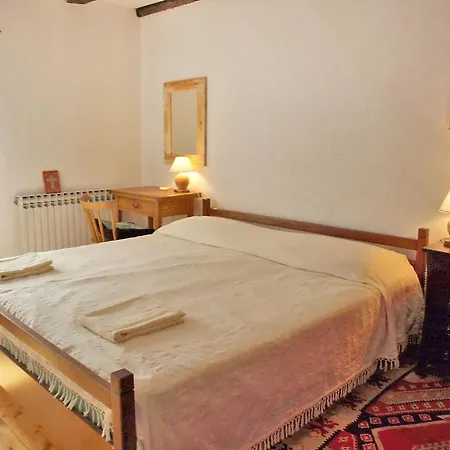 Сasa de vacaciones Holiday Stancija Svogari Pifari